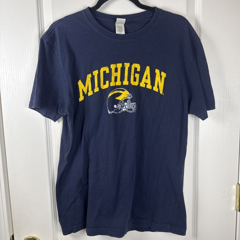 Michigan Wolverines Football Helmet T Shirt Sz L Navy Vintage Style Distressed